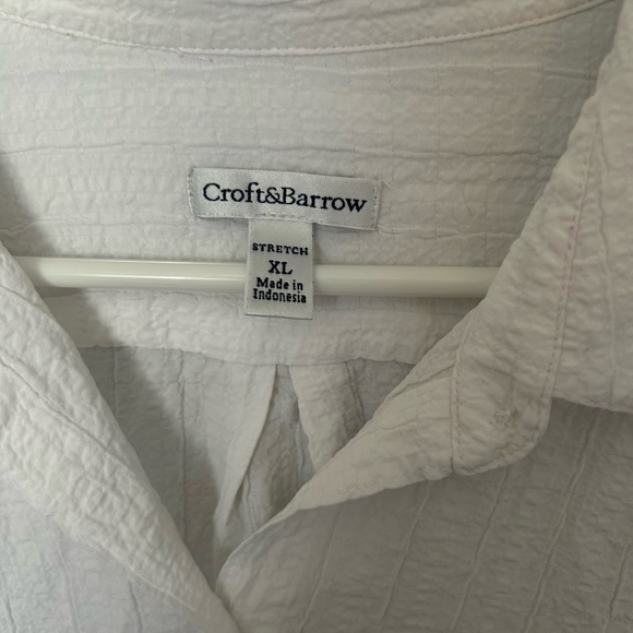 Croft & Barrow Textured Cream Button-Down Shirt - Picture 2 of 3